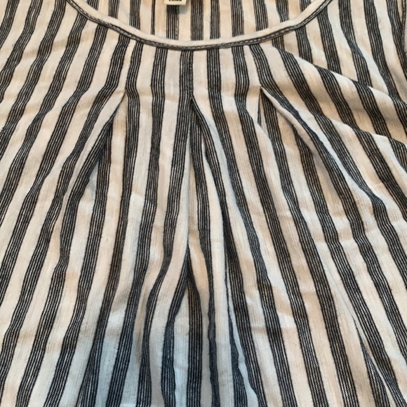 Max Studio Cold Shoulder Flowy Vertical Striped Blouse Black & White Women’s S - Picture 3 of 11